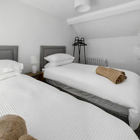 Lawns 度假居 赫尔姆斯利